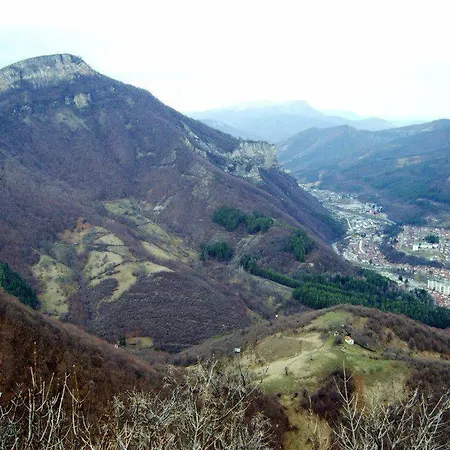 Nanevi 테티븐