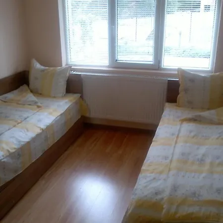 Vakantiehuis Nanevi *